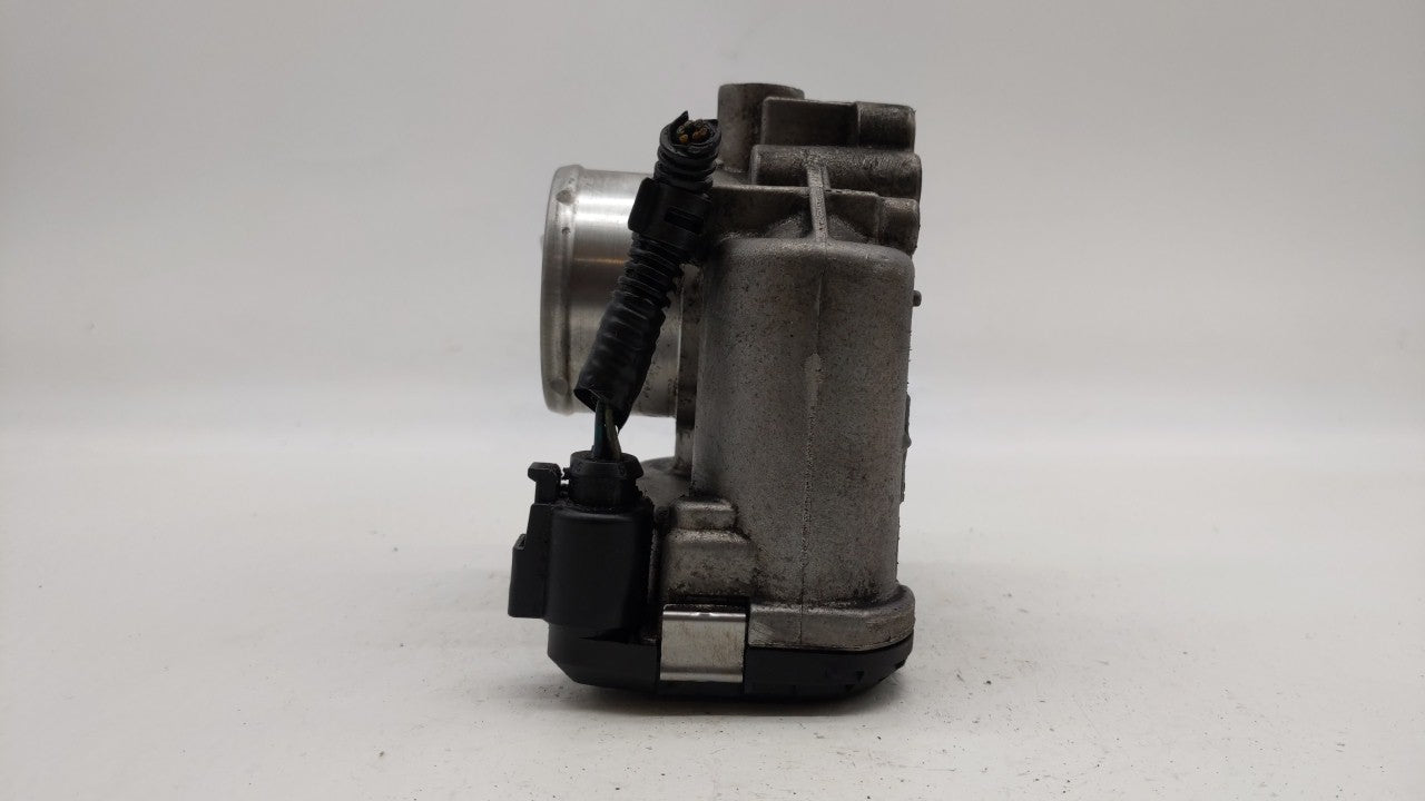 2013-2016 Ford Escape Throttle Body P/N:0 280 750 535 7S7G-9F991-CA Fits Fits 2013 2014 2015 2016 2017 2018 2019 OEM Used Au