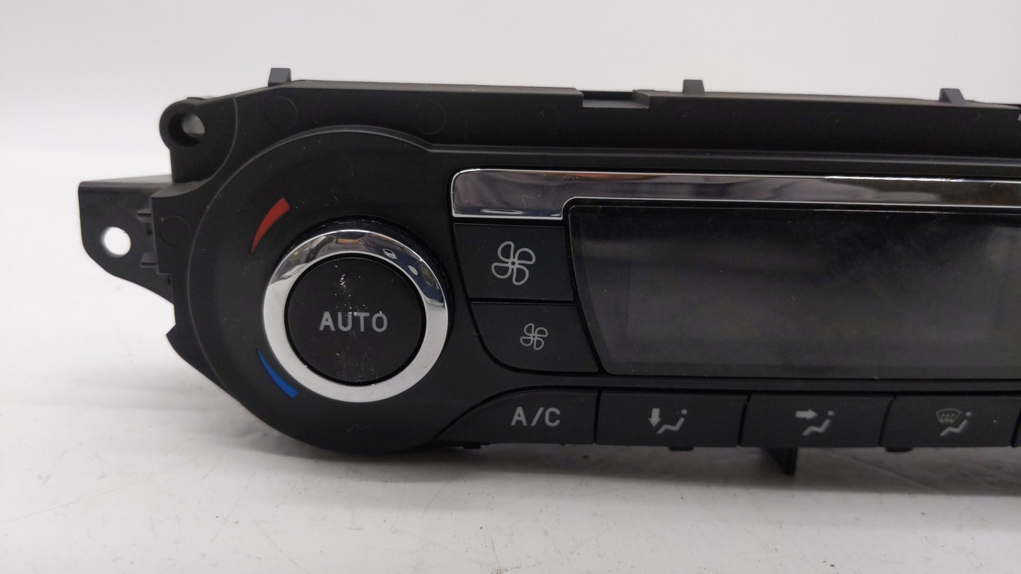 2013 Ford Escape Climate Control Module Temperature AC/Heater Replacement P/N:CJ5T-18C612-AE Fits OEM Used Auto Parts - Oemu