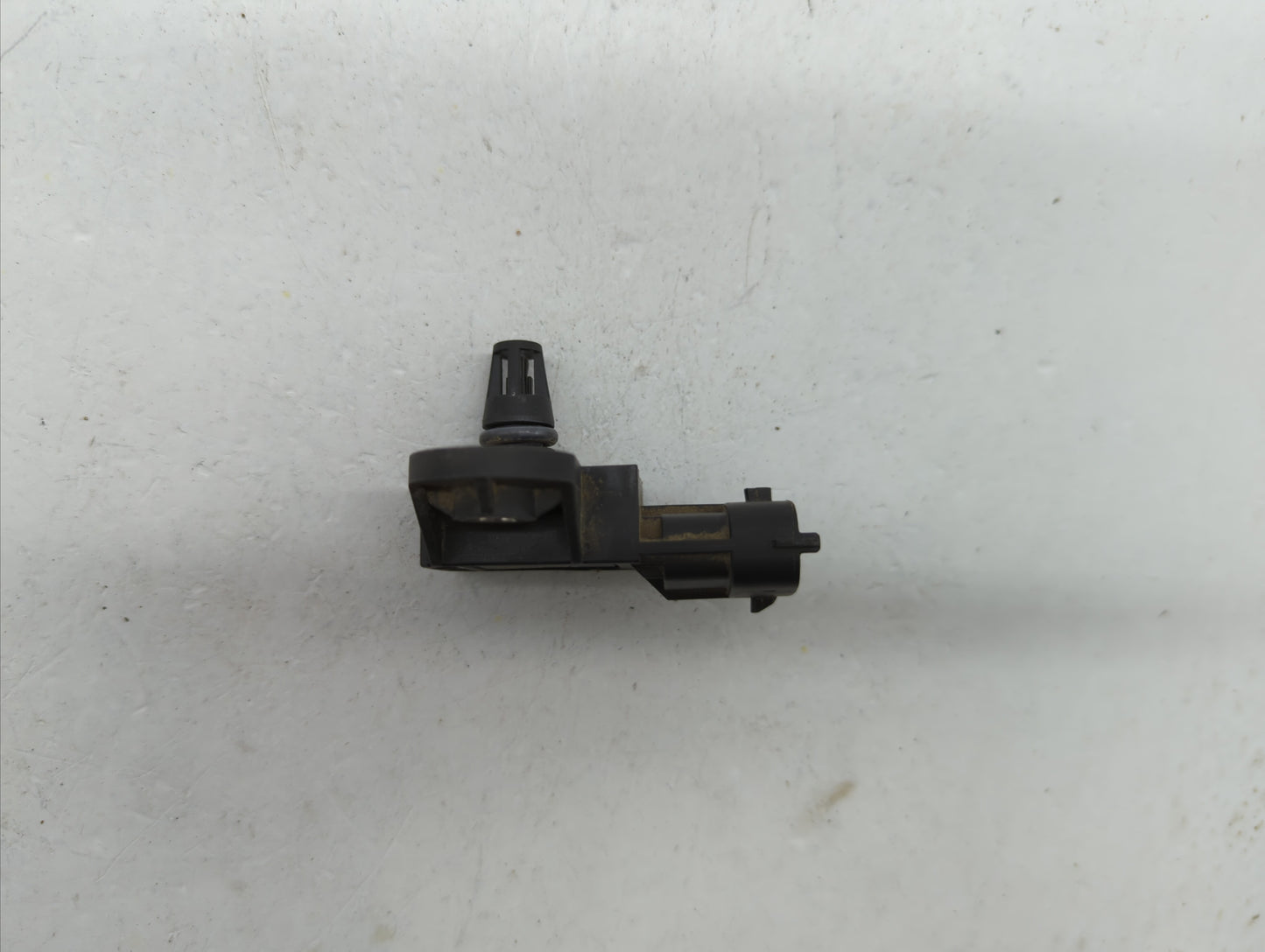 2013-2016 Ford Escape Mass Air Flow Meter Maf - Oemusedautoparts1.com