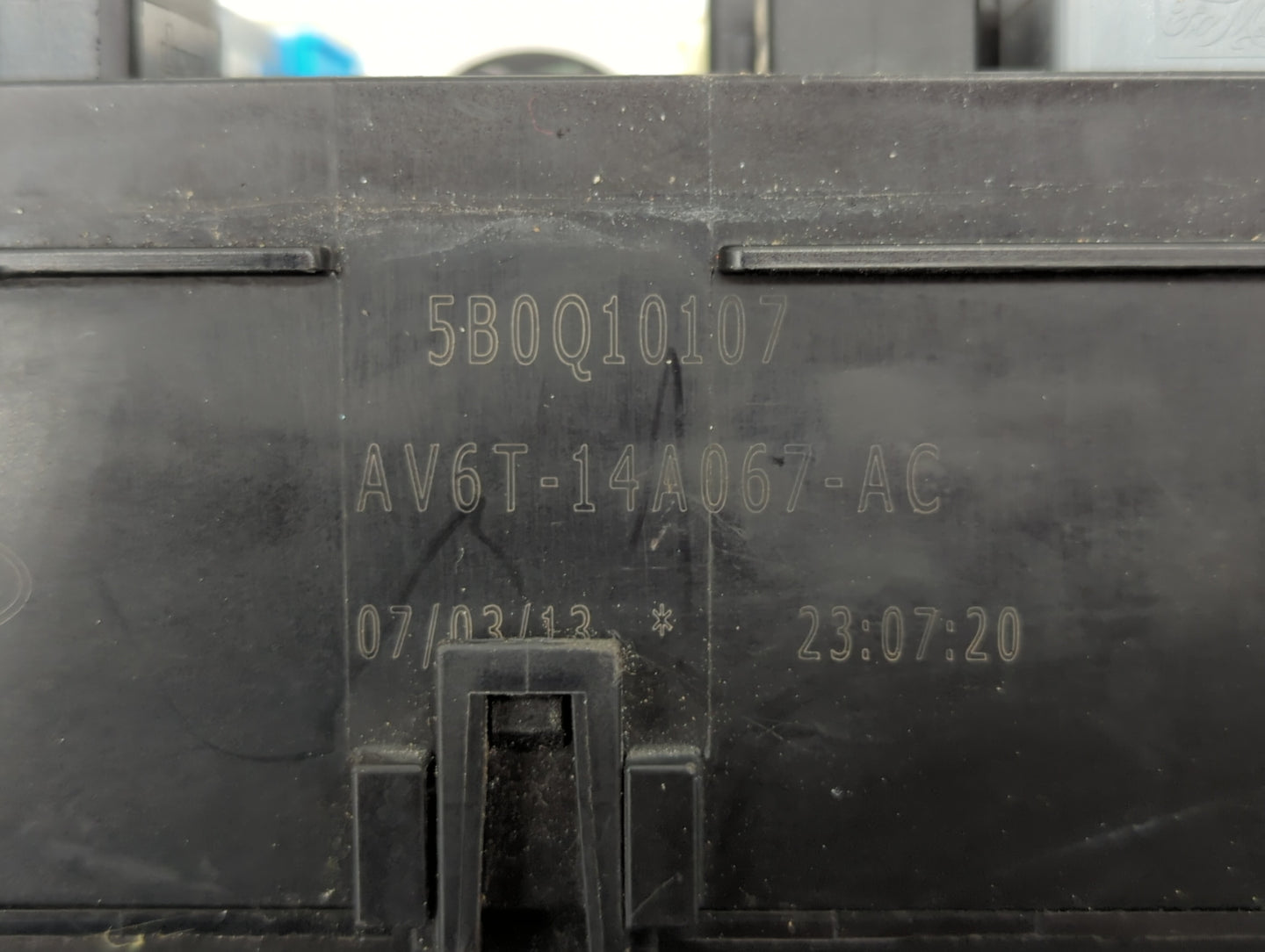 2013-2016 Ford Escape Fusebox Fuse Box Panel Relay Module P/N:AV6T-14A142-AB AV6T-14A067-AD Fits Fits 2013 2014 2015 2016 OE