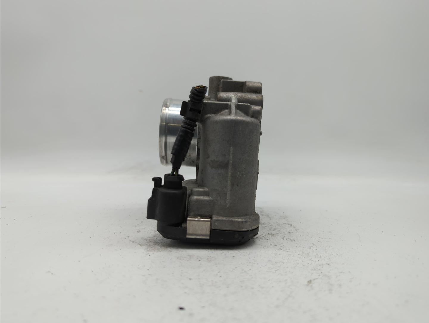 2013-2016 Ford Escape Throttle Body P/N:0 280 750 535 7S7G-9F991-CA Fits Fits 2013 2014 2015 2016 2017 2018 2019 OEM Used Au