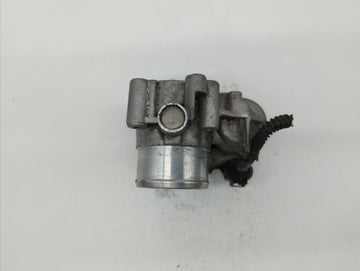 2013-2016 Ford Escape Throttle Body P/N:0 280 750 535 7S7G-9F991-CA Fits Fits 2013 2014 2015 2016 2017 2018 2019 OEM Used Auto Parts