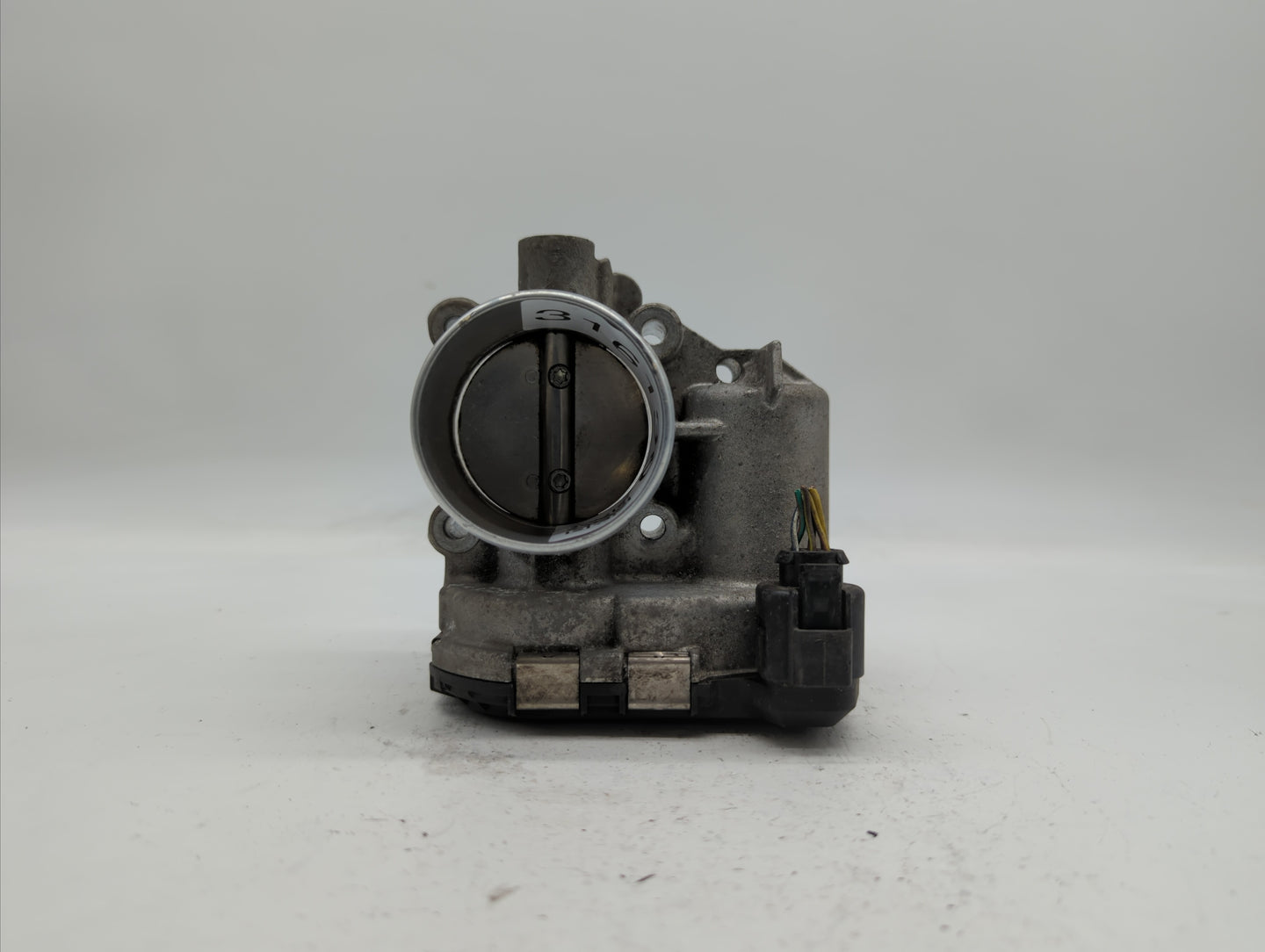 2013-2016 Ford Escape Throttle Body P/N:0 280 750 535 7S7G-9F991-CA Fits Fits 2013 2014 2015 2016 2017 2018 2019 OEM Used Au