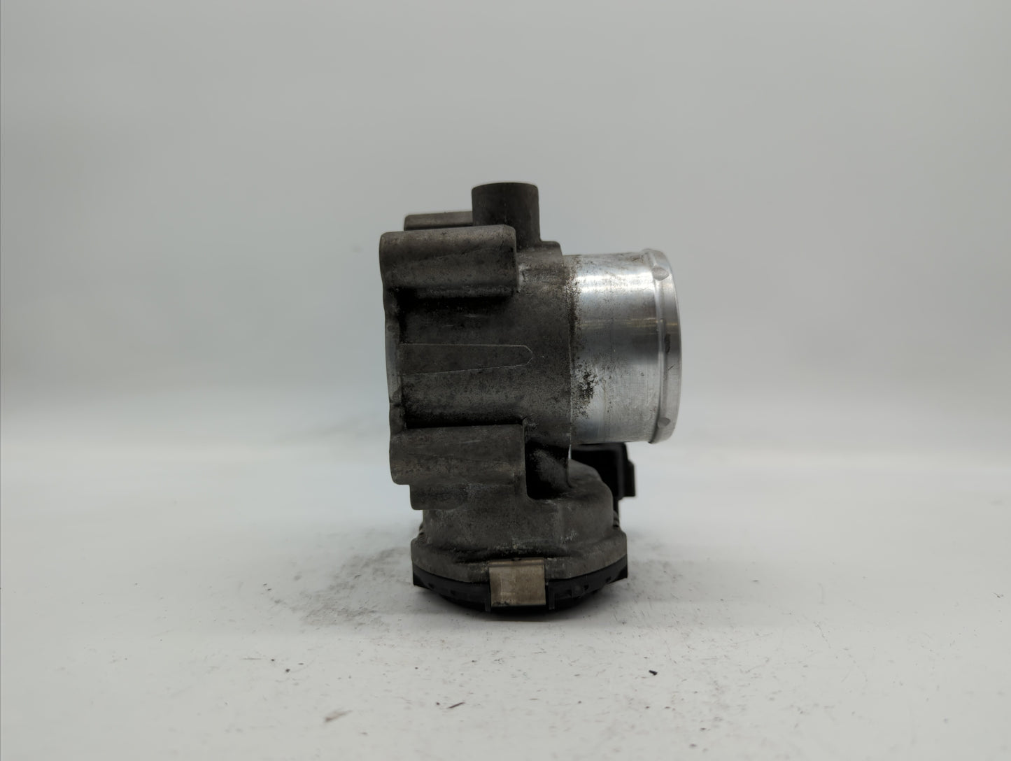 2013-2016 Ford Escape Throttle Body P/N:0 280 750 535 7S7G-9F991-CA Fits Fits 2013 2014 2015 2016 2017 2018 2019 OEM Used Au