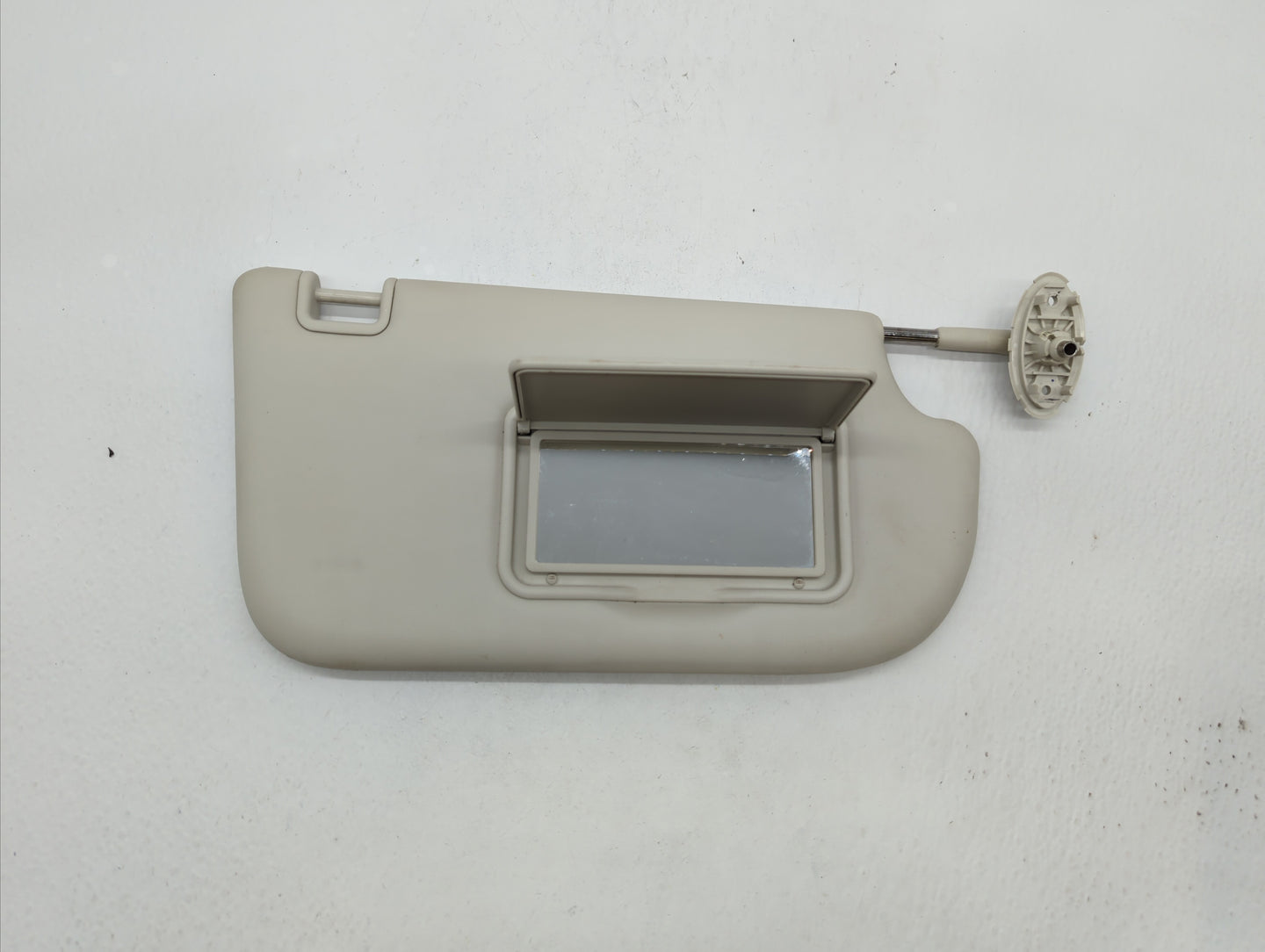 2013-2019 Ford Escape Sun Visor Shade Replacement Passenger Right Mirror Fits Fits 2013 2014 2015 2016 2017 2018 2019 OEM Us