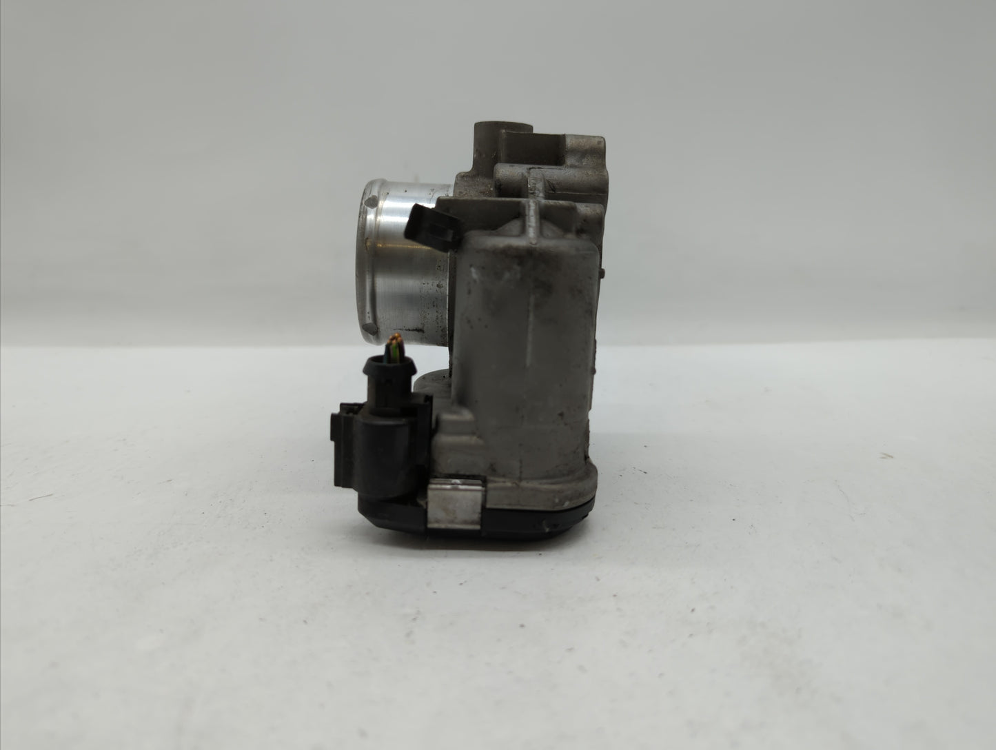 2013-2016 Ford Escape Throttle Body P/N:0 280 750 535 7S7G-9F991-CA Fits Fits 2013 2014 2015 2016 2017 2018 2019 OEM Used Au