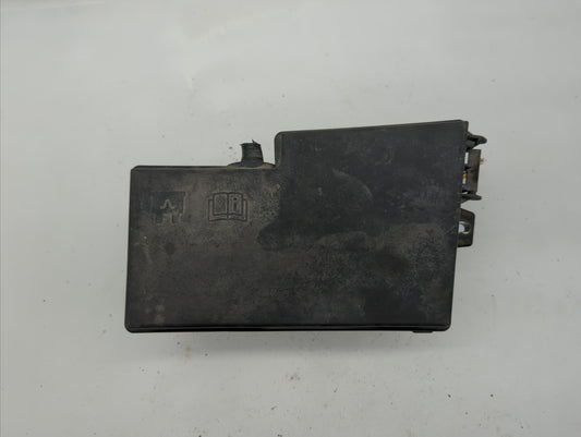 2013-2016 Ford Escape Fusebox Fuse Box Panel Relay Module P/N:AV6T-14A142-AB AV6T-14A067-AD Fits Fits 2013 2014 2015 2016 OE