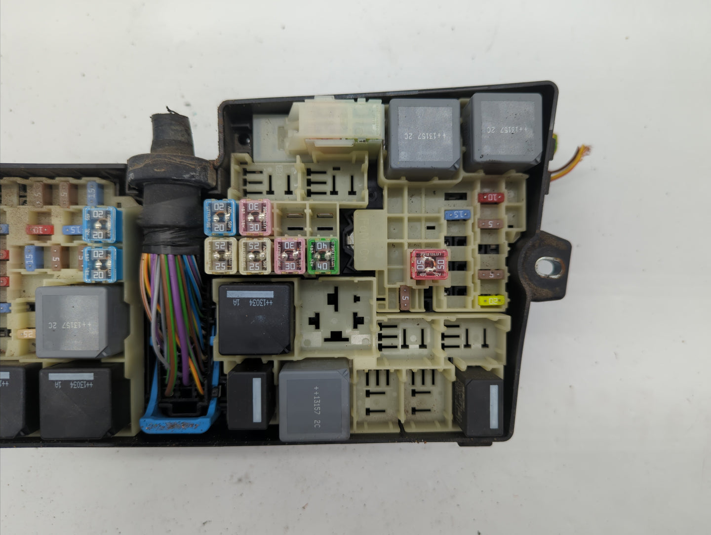 2013-2016 Ford Escape Fusebox Fuse Box Panel Relay Module P/N:AV6T-14A142-AB AV6T-14A067-AD Fits Fits 2013 2014 2015 2016 OE