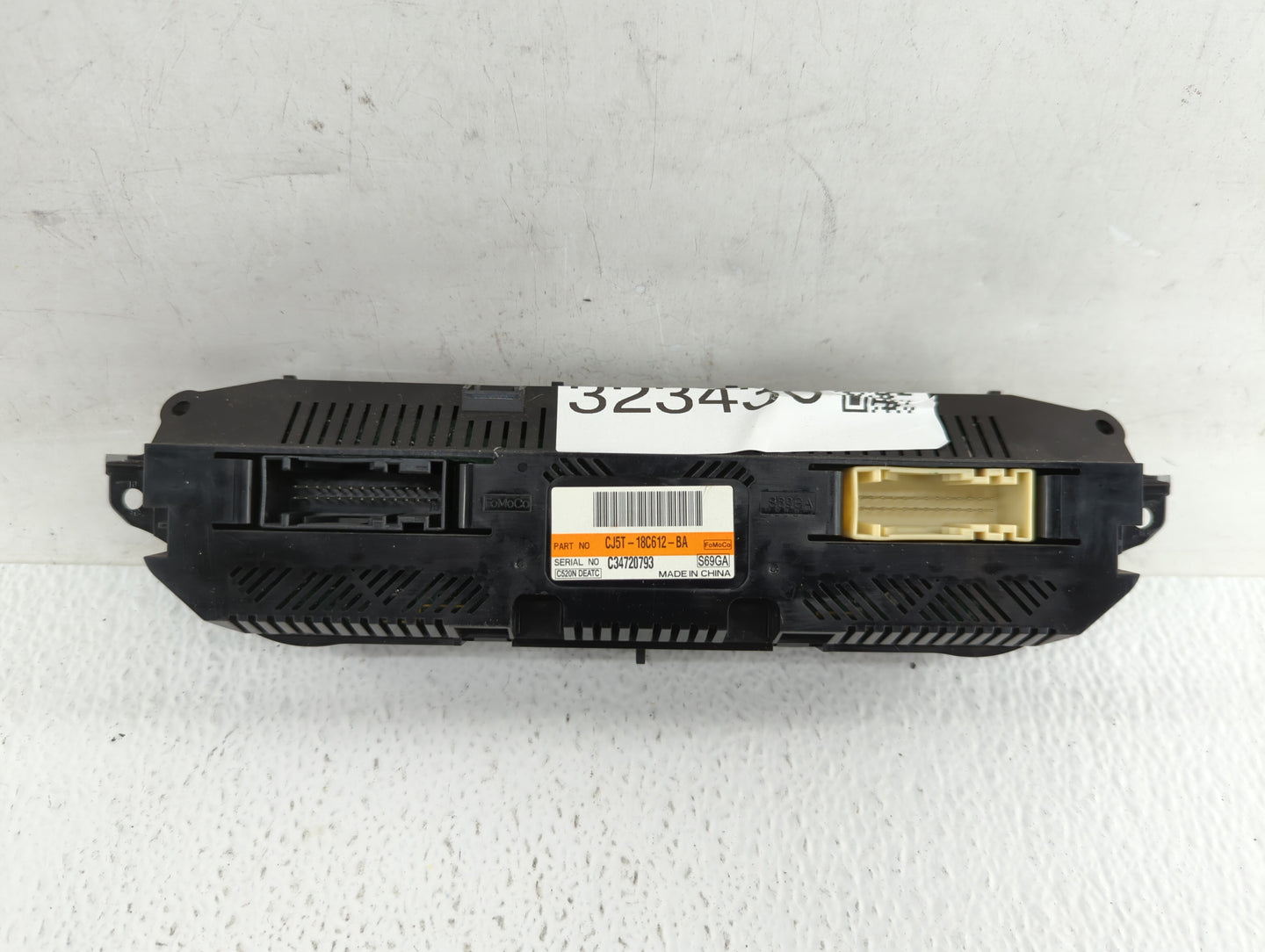 2013-2015 Ford Escape Climate Control Module Temperature AC/Heater Replacement P/N:CJ5T-18C612-BA CJ5T-18C612-BC Fits OEM Us