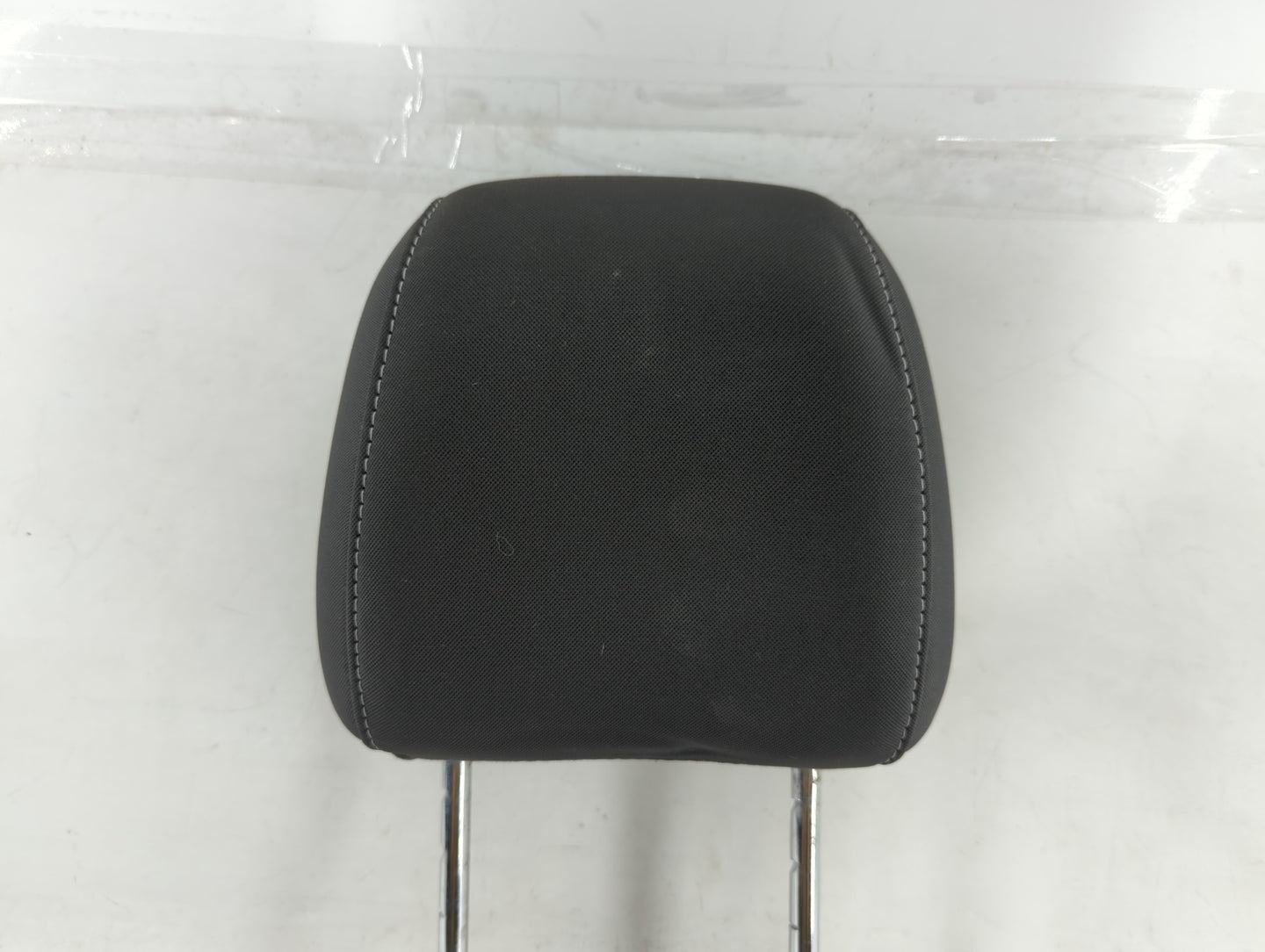 2013-2015 Ford Escape Headrest Head Rest Front Driver Passenger Seat Fits Fits 2013 2014 2015 OEM Used Auto Parts - Oemuseda