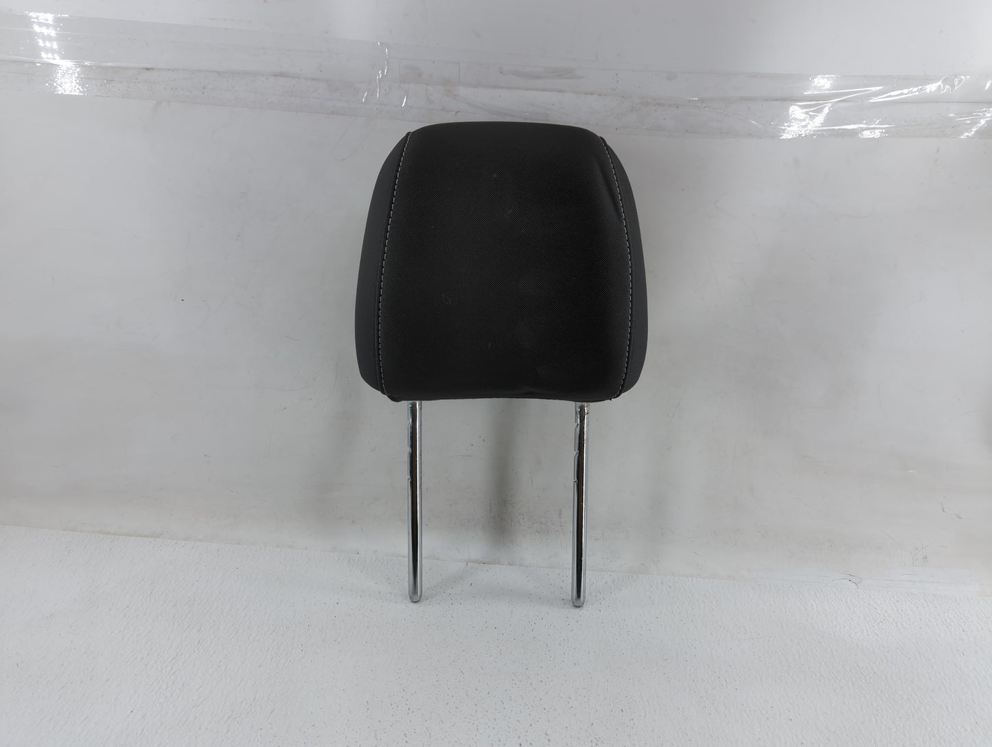2013-2015 Ford Escape Headrest Head Rest Front Driver Passenger Seat Fits Fits 2013 2014 2015 OEM Used Auto Parts - Oemuseda