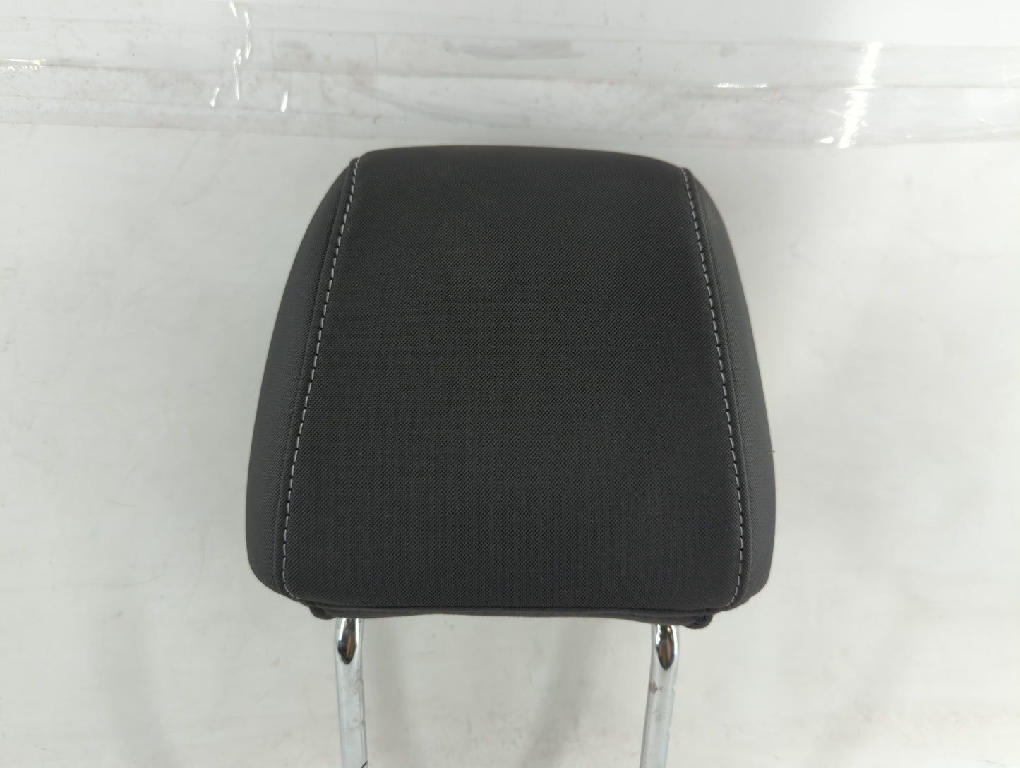 2013-2015 Ford Escape Headrest Head Rest Front Driver Passenger Seat Fits Fits 2013 2014 2015 OEM Used Auto Parts - Oemuseda