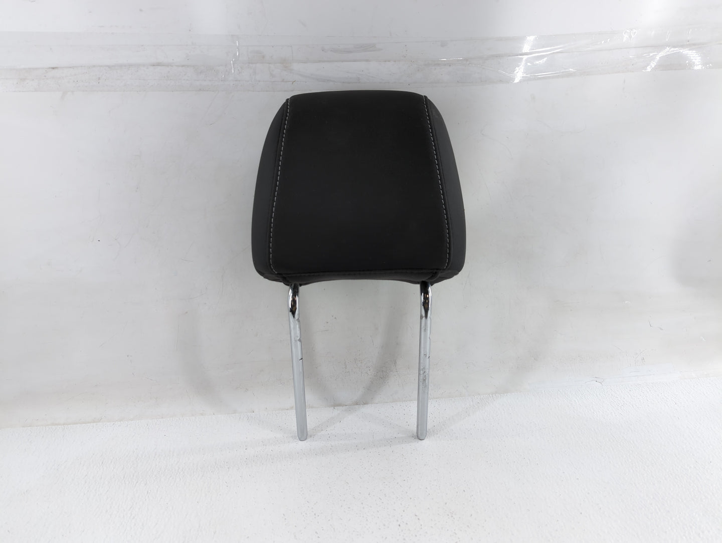 2013-2015 Ford Escape Headrest Head Rest Front Driver Passenger Seat Fits Fits 2013 2014 2015 OEM Used Auto Parts - Oemuseda