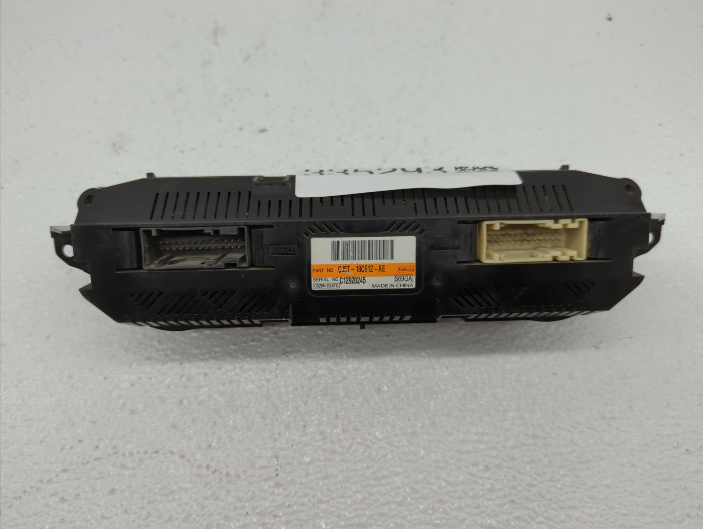 2013 Ford Escape Climate Control Module Temperature AC/Heater Replacement P/N:CJ5T-18C612-AE Fits OEM Used Auto Parts - Oemu