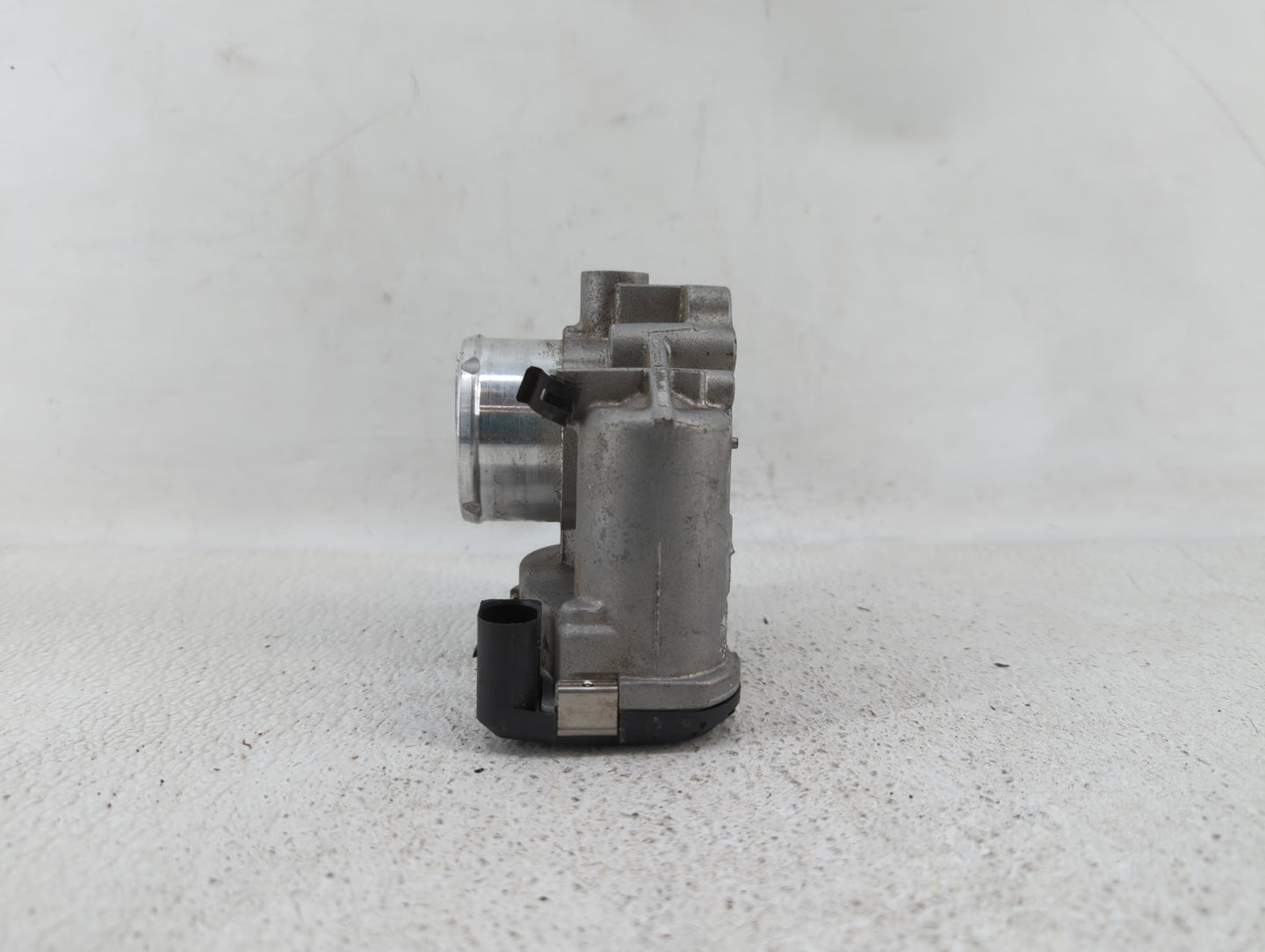 2013-2016 Ford Escape Throttle Body P/N:0 280 750 535 7S7G-9F991-CA Fits Fits 2013 2014 2015 2016 2017 2018 2019 OEM Used Au
