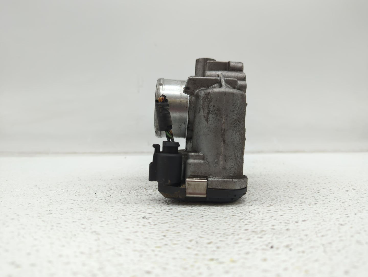 2013-2016 Ford Escape Throttle Body P/N:0 280 750 535 7S7G-9F991-CA Fits Fits 2013 2014 2015 2016 2017 2018 2019 OEM Used Au