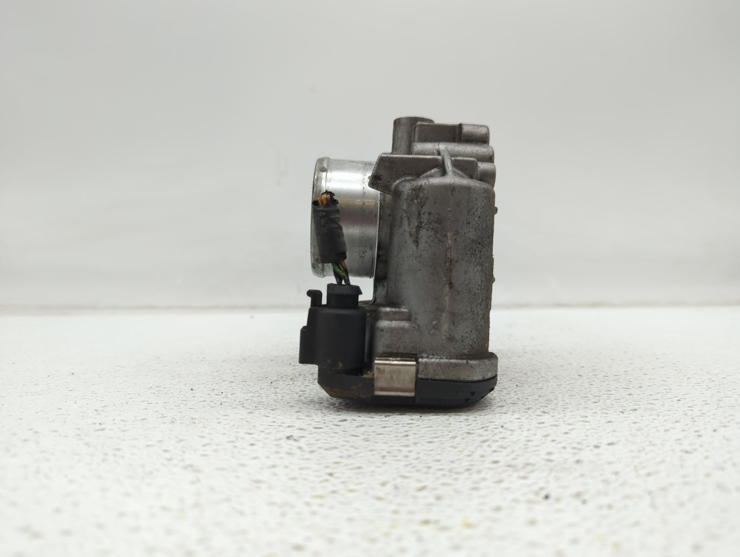 2013-2016 Ford Escape Throttle Body P/N:0 280 750 535 7S7G-9F991-CA Fits Fits 2013 2014 2015 2016 2017 2018 2019 OEM Used Au