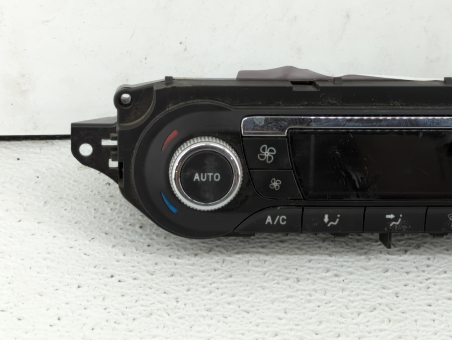 2013 Ford Escape Climate Control Module Temperature AC/Heater Replacement P/N:CJ5T-18C612-BA CJ5T-18C612-AE Fits OEM Used Au
