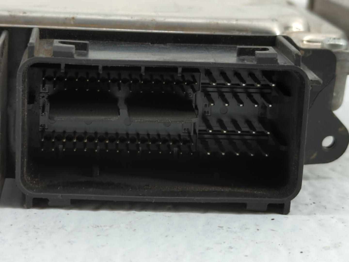 2013-2015 Ford Escape PCM Engine Control Computer ECU ECM PCU OEM P/N:CV6A-12B684-CA DJ5A-12A650-BK Fits Fits 2013 2014 2015