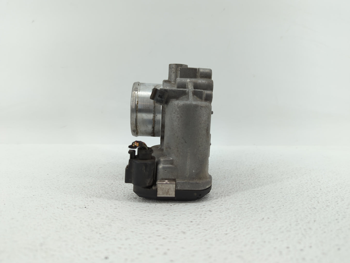 2013-2016 Ford Escape Throttle Body P/N:0 280 750 535 7S7G-9F991-CA Fits Fits 2013 2014 2015 2016 2017 2018 2019 OEM Used Au
