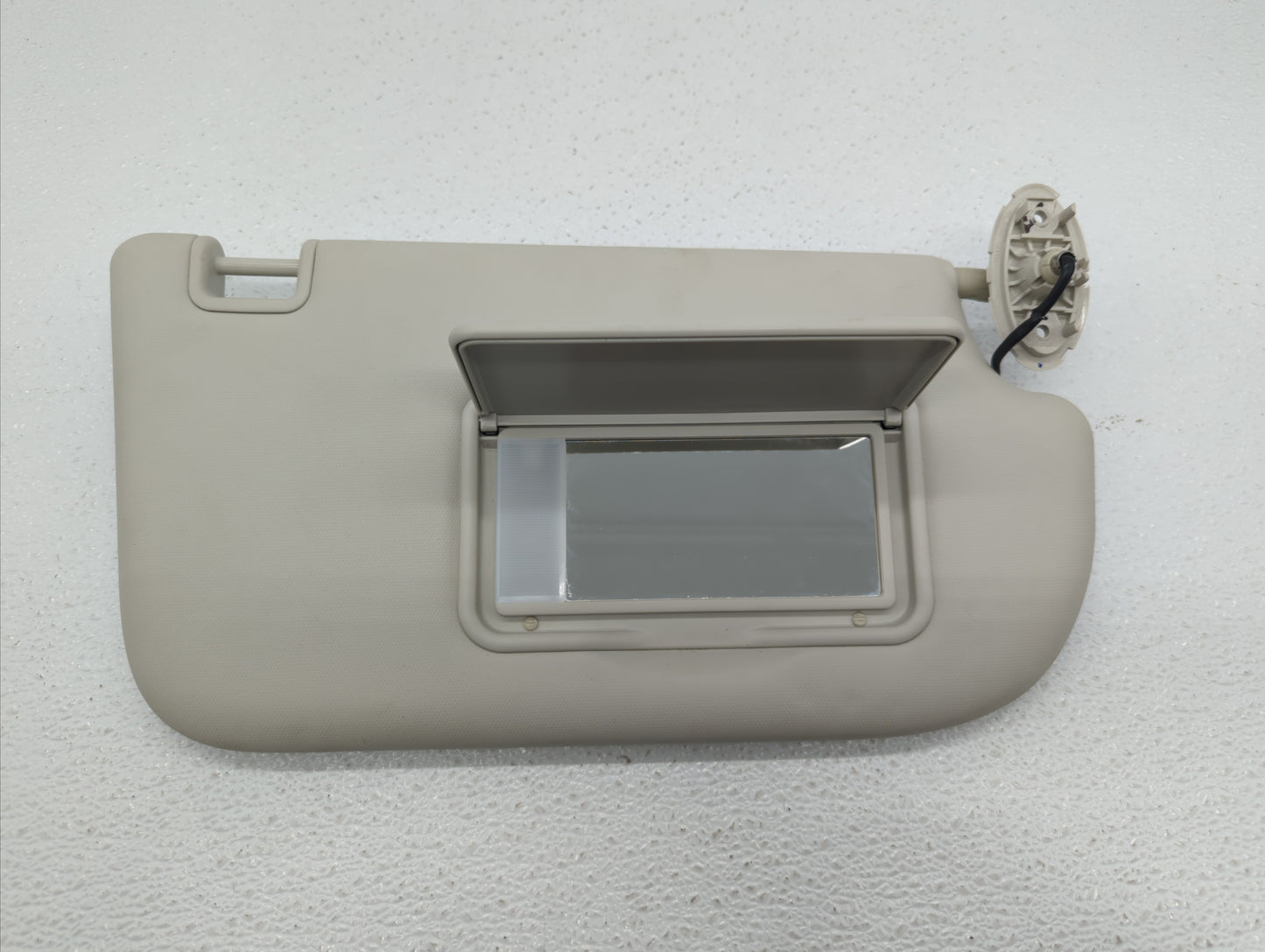 2013-2019 Ford Escape Sun Visor Shade Replacement Passenger Right Mirror Fits Fits 2013 2014 2015 2016 2017 2018 2019 OEM Us