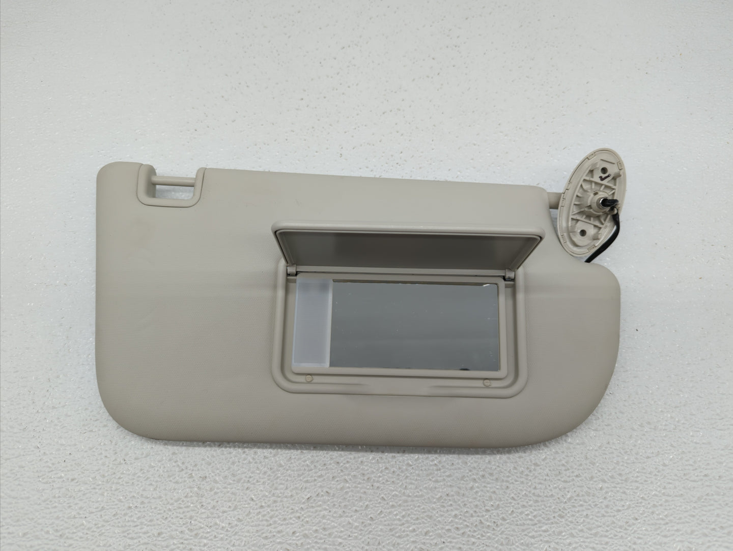 2013-2019 Ford Escape Sun Visor Shade Replacement Passenger Right Mirror Fits Fits 2013 2014 2015 2016 2017 2018 2019 OEM Us