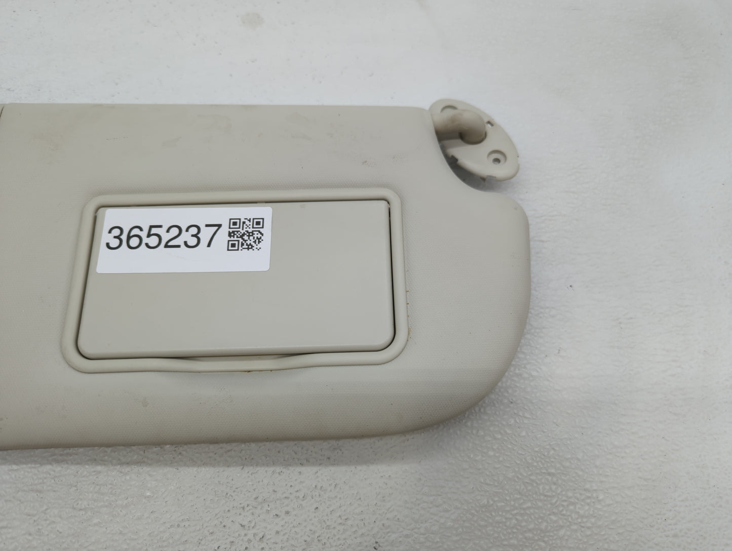 2013-2019 Ford Escape Sun Visor Shade Replacement Passenger Right Mirror Fits Fits 2013 2014 2015 2016 2017 2018 2019 OEM Us