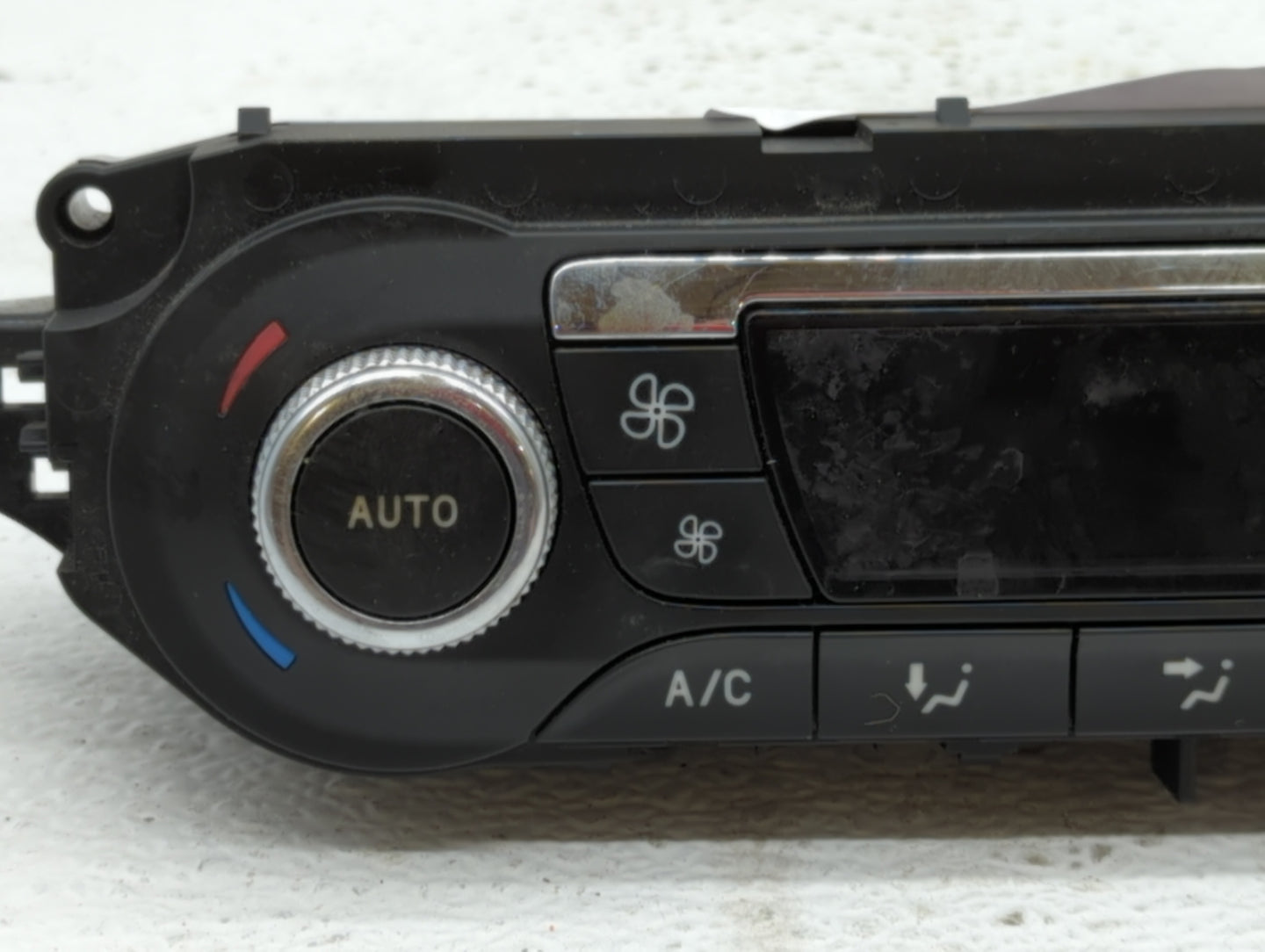 2013 Ford Escape Climate Control Module Temperature AC/Heater Replacement P/N:CJ5T-18C612-BA CJ5T-18C612-AE Fits OEM Used Au