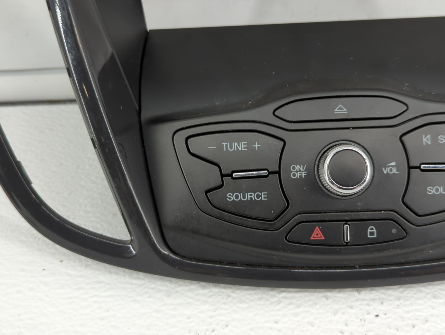 2013 Ford Escape Radio Control Panel - Oemusedautoparts1.com