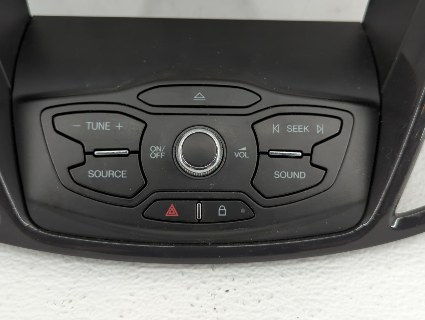 2013 Ford Escape Radio Control Panel - Oemusedautoparts1.com