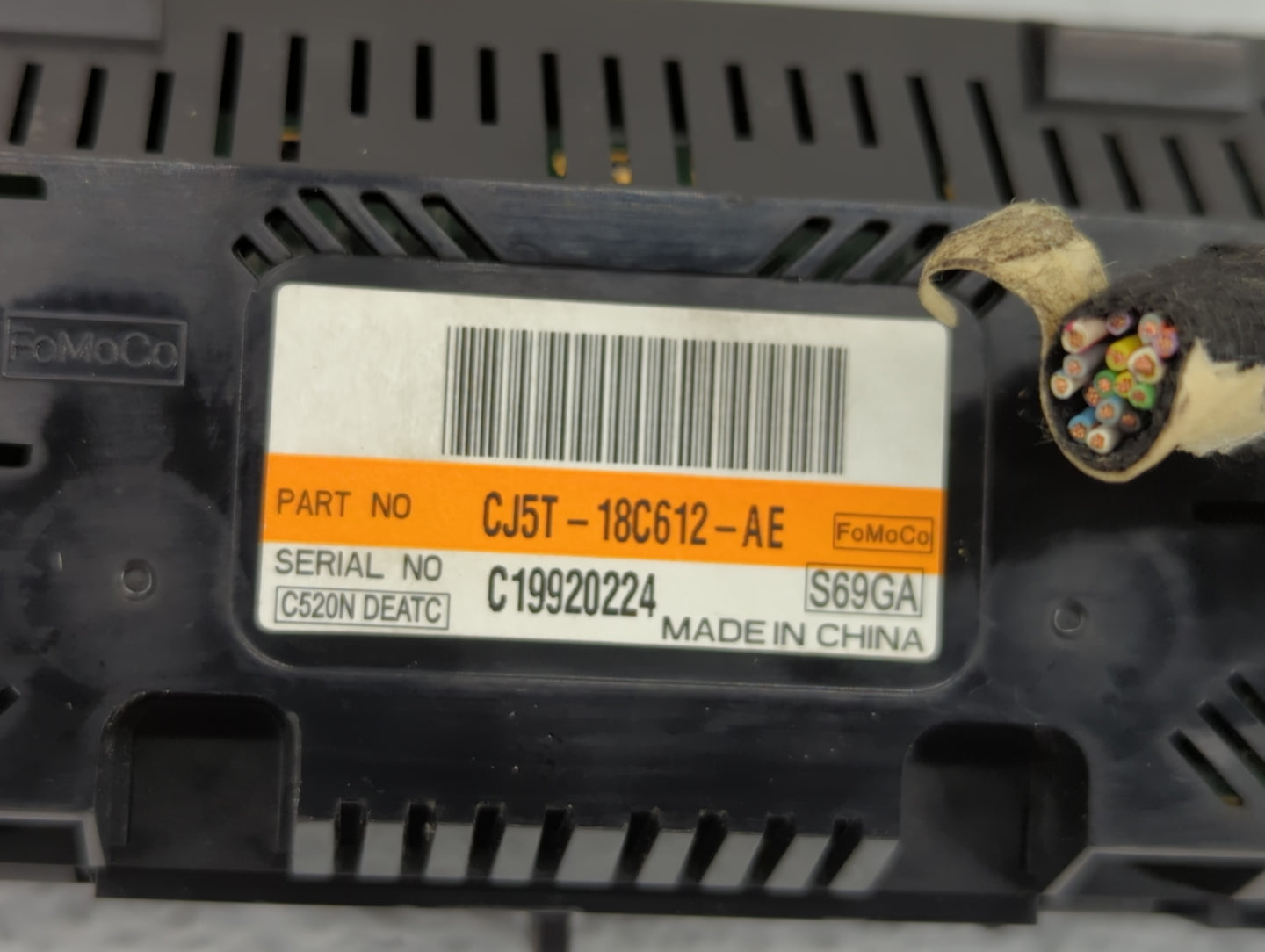 2013 Ford Escape Climate Control Module Temperature AC/Heater Replacement P/N:CJ5T-18C612-BA CJ5T-18C612-AE Fits OEM Used Au