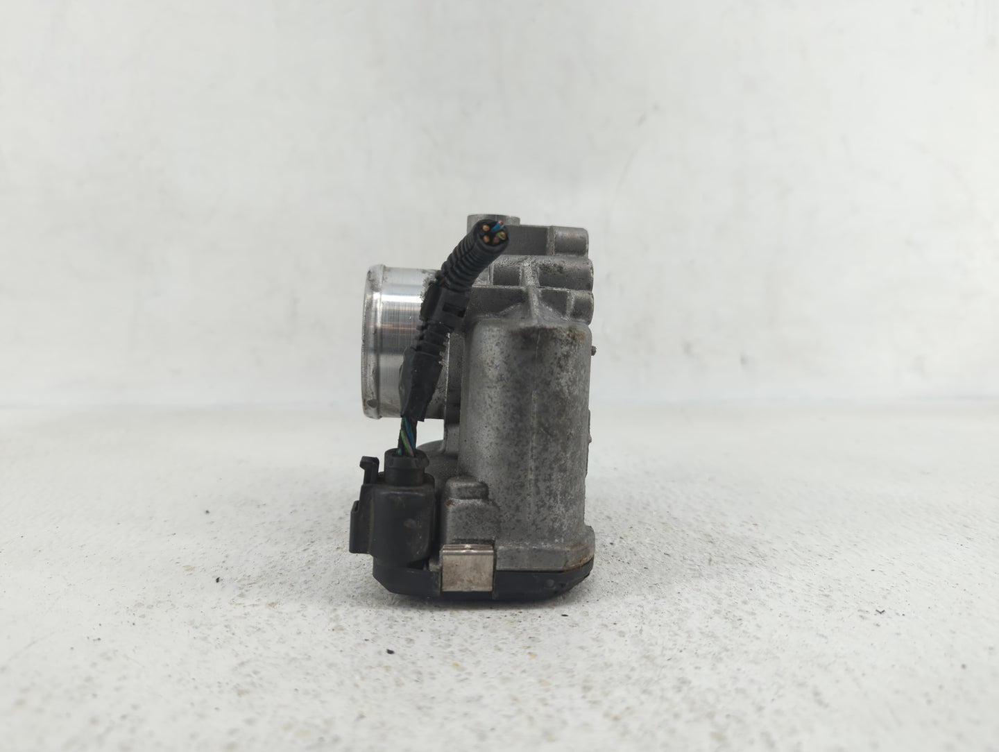 2013-2016 Ford Escape Throttle Body P/N:0 280 750 535 7S7G-9F991-CA Fits Fits 2013 2014 2015 2016 2017 2018 2019 OEM Used Au