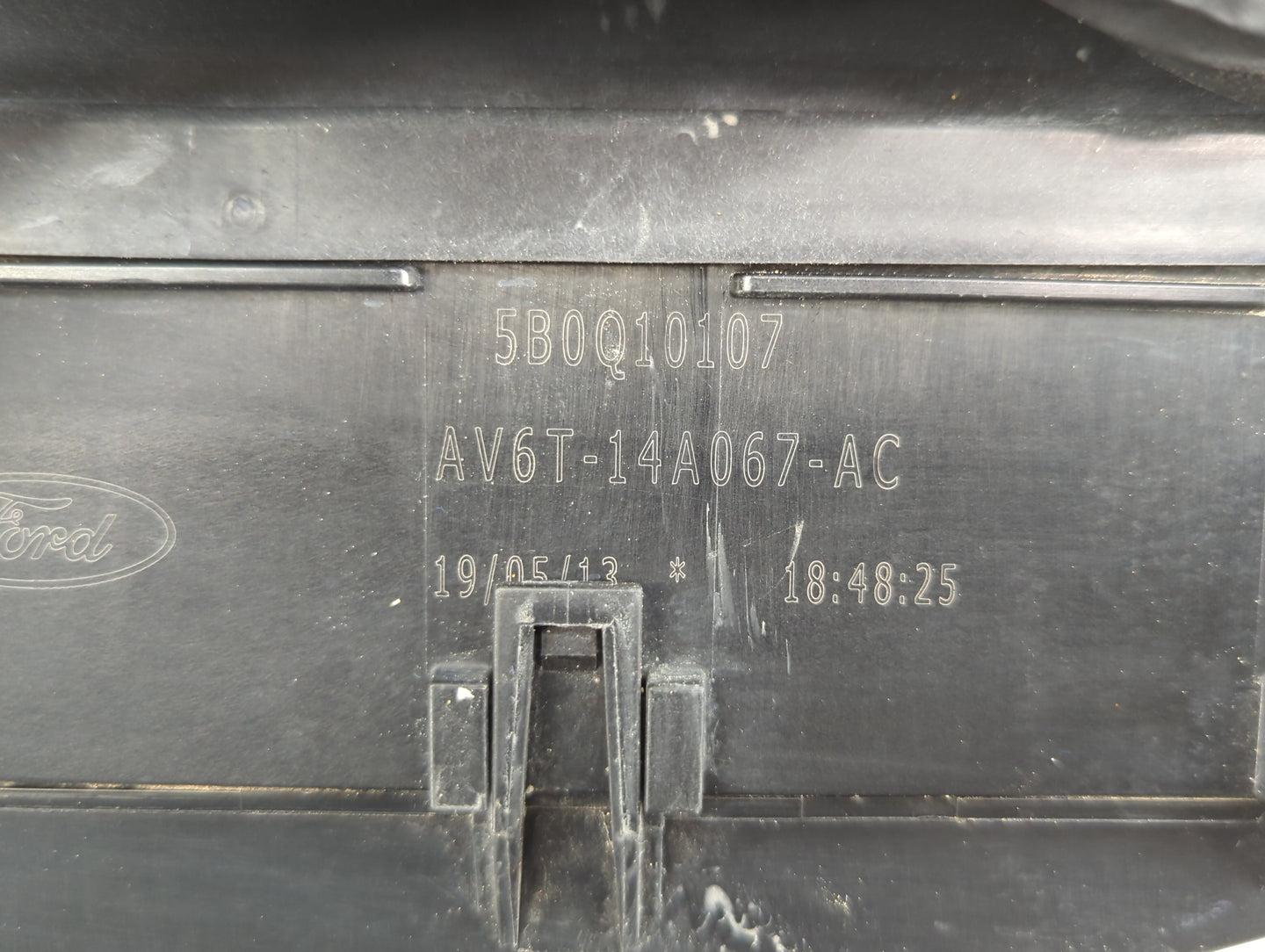 2013 Ford Escape Fusebox Fuse Box Panel Relay Module P/N:AV6T-14A067-AC Fits OEM Used Auto Parts - Oemusedautoparts1.com