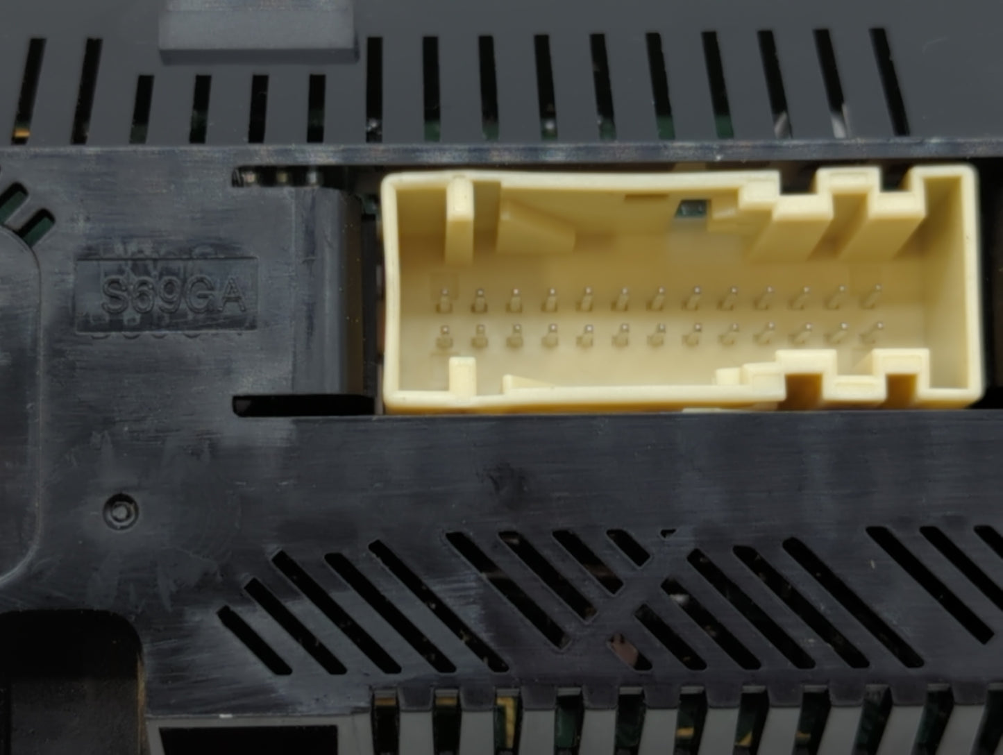 2013-2015 Ford Escape Climate Control Module Temperature AC/Heater Replacement P/N:CJ5T-18C612-AE CJ5T-18C612-BC Fits OEM Us