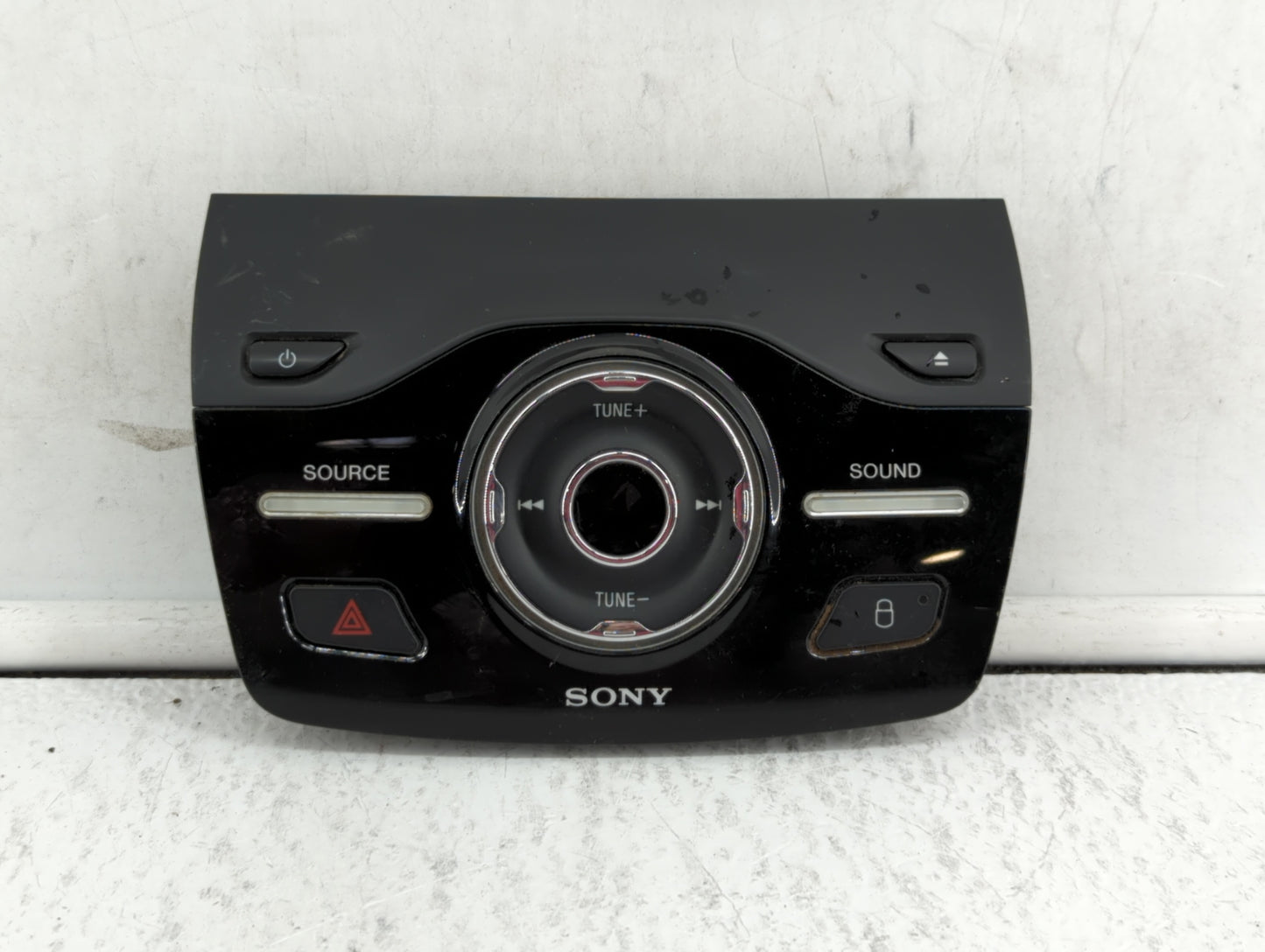 2013-2013 Ford Escape Am Fm Cd Player Radio Receiver - Oemusedautoparts1.com