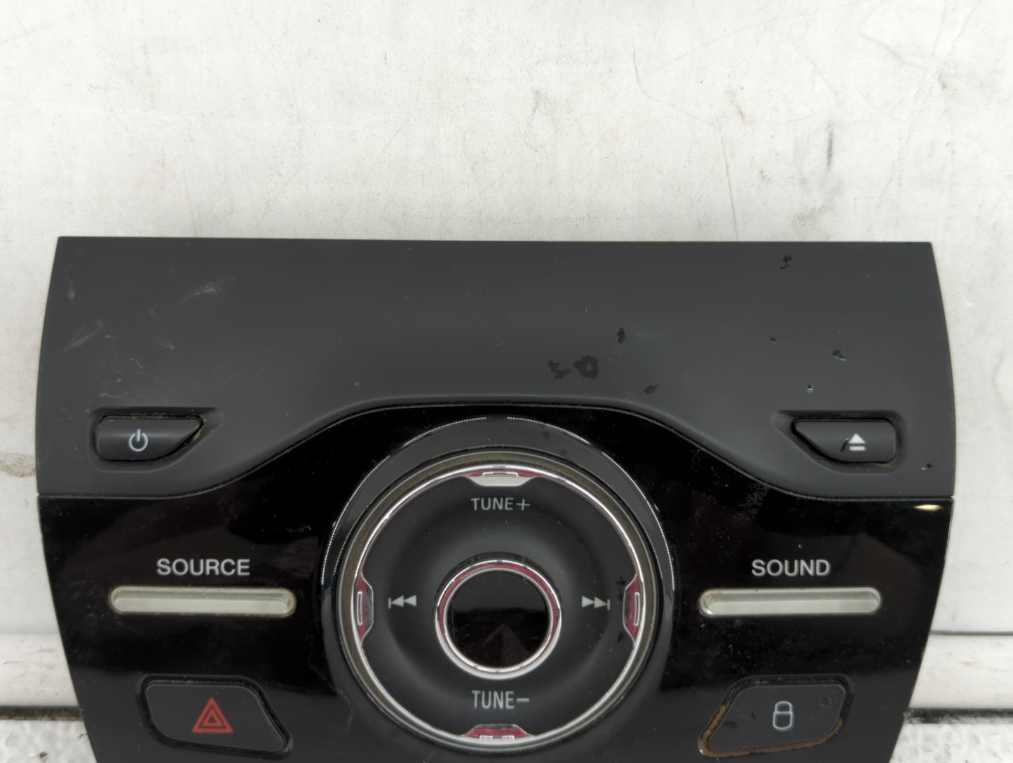 2013-2013 Ford Escape Am Fm Cd Player Radio Receiver - Oemusedautoparts1.com