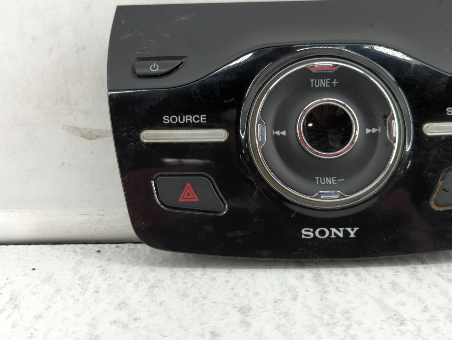 2013-2013 Ford Escape Am Fm Cd Player Radio Receiver - Oemusedautoparts1.com