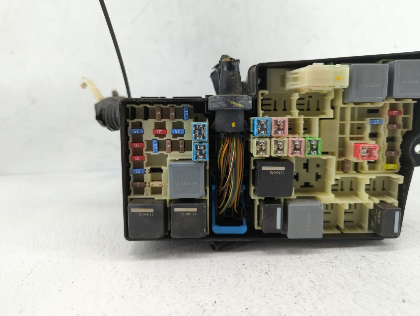 2013-2016 Ford Escape Fusebox Fuse Box Panel Relay Module P/N:AV6T-14A142-AB AV6T-14A067-AD Fits Fits 2013 2014 2015 2016 OE