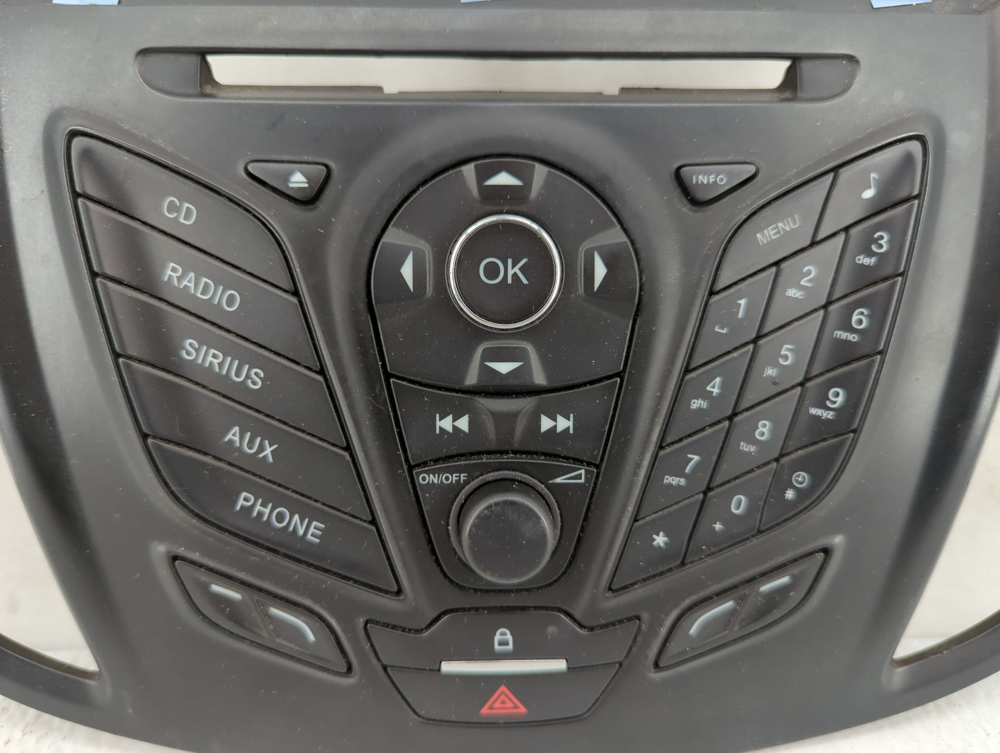 2013-2013 Ford Escape Radio Control Panel - Oemusedautoparts1.com