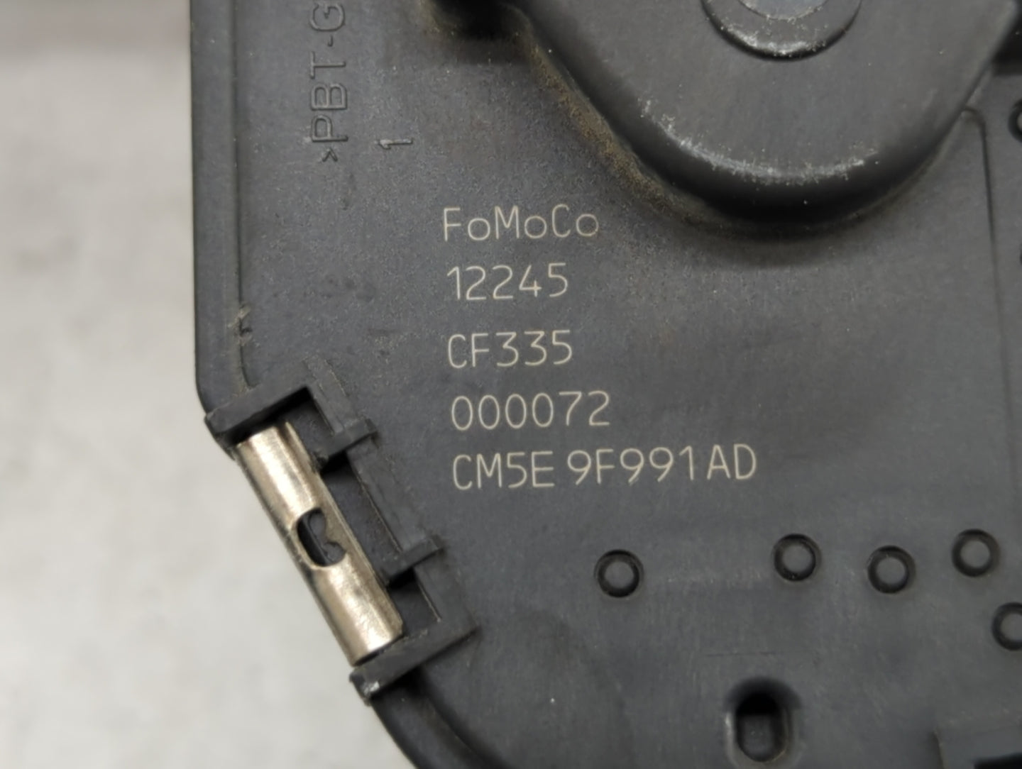 2013-2016 Ford Escape Throttle Body P/N:0280750585 0280750566, DS7E-9F991-BB Fits Fits 2012 2013 2014 2015 2016 2017 OEM Use