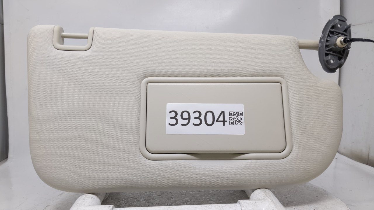 2013 Ford Escape Sun Visor Shade Replacement Passenger Right Mirror Fits OEM Used Auto Parts - Oemusedautoparts1.com