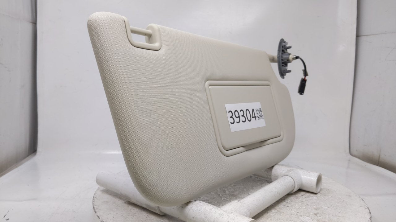 2013 Ford Escape Sun Visor Shade Replacement Passenger Right Mirror Fits OEM Used Auto Parts - Oemusedautoparts1.com