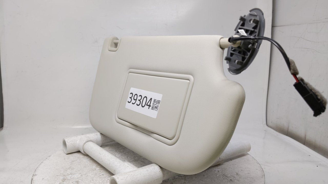 2013 Ford Escape Sun Visor Shade Replacement Passenger Right Mirror Fits OEM Used Auto Parts - Oemusedautoparts1.com