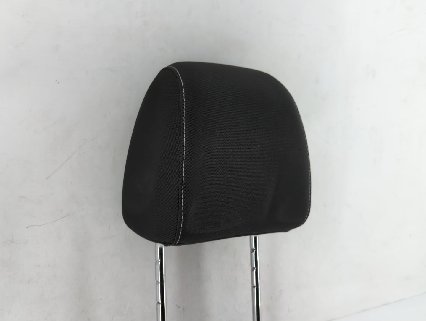 2013-2015 Ford Escape Headrest Head Rest Front Driver Passenger Seat Fits Fits 2013 2014 2015 OEM Used Auto Parts - Oemuseda
