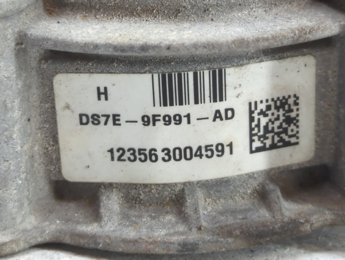 2013-2019 Ford Escape Throttle Body P/N:DS7E-9F991-AG DS7E-9F991-AK Fits Fits 2013 2014 2015 2016 2017 2018 2019 2020 OEM Us