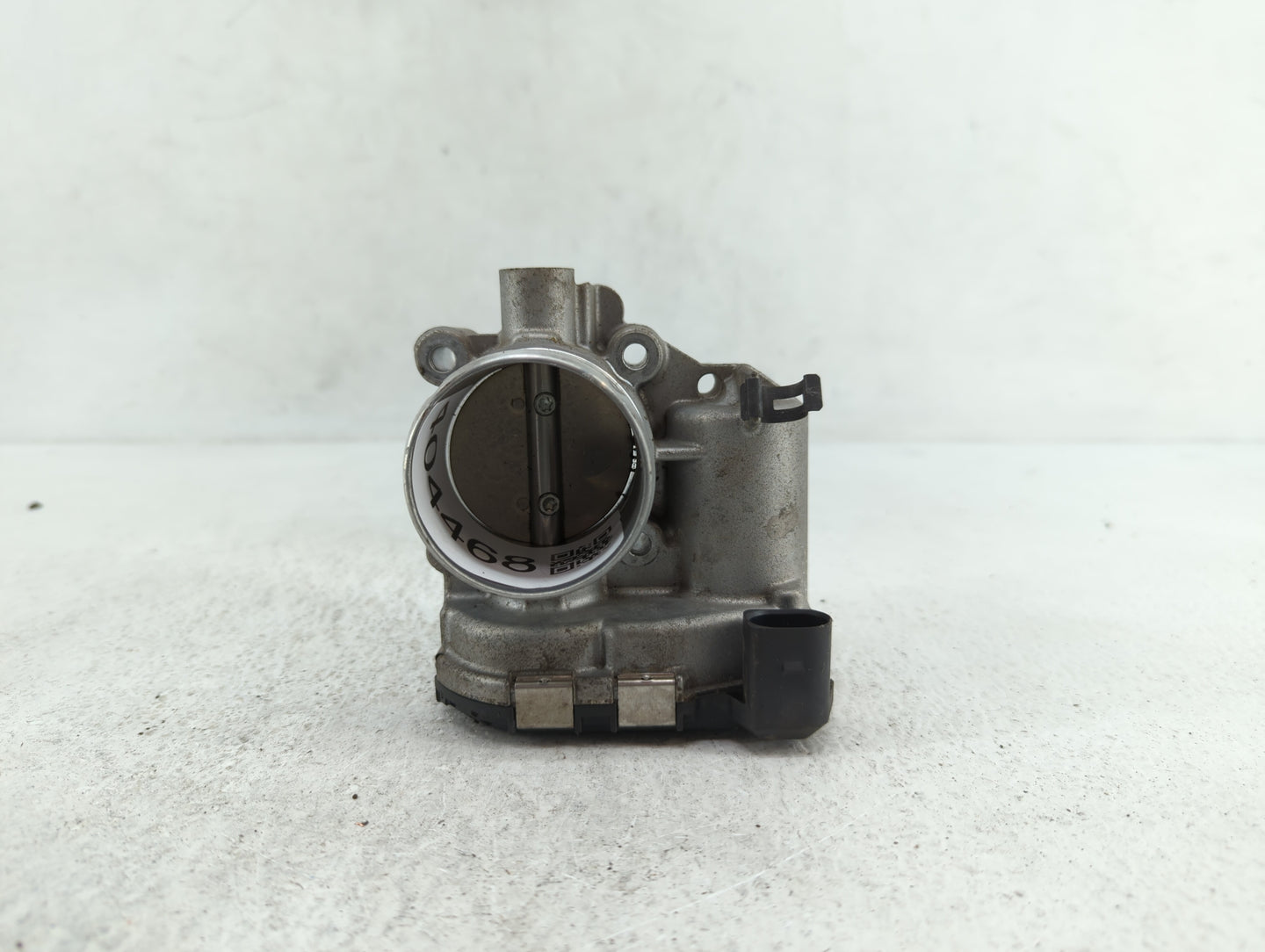 2013-2016 Ford Escape Throttle Body P/N:7S7G-9F991-CA Fits Fits 2013 2014 2015 2016 2017 2018 2019 OEM Used Auto Parts - Oem