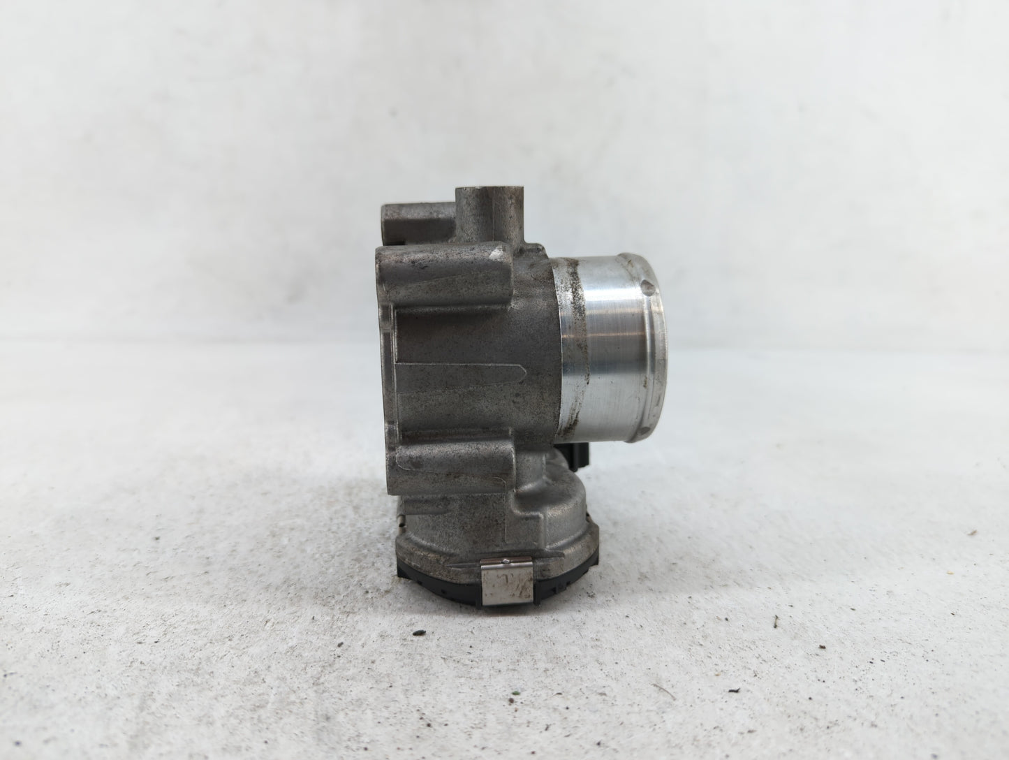 2013-2016 Ford Escape Throttle Body P/N:7S7G-9F991-CA Fits Fits 2013 2014 2015 2016 2017 2018 2019 OEM Used Auto Parts - Oem