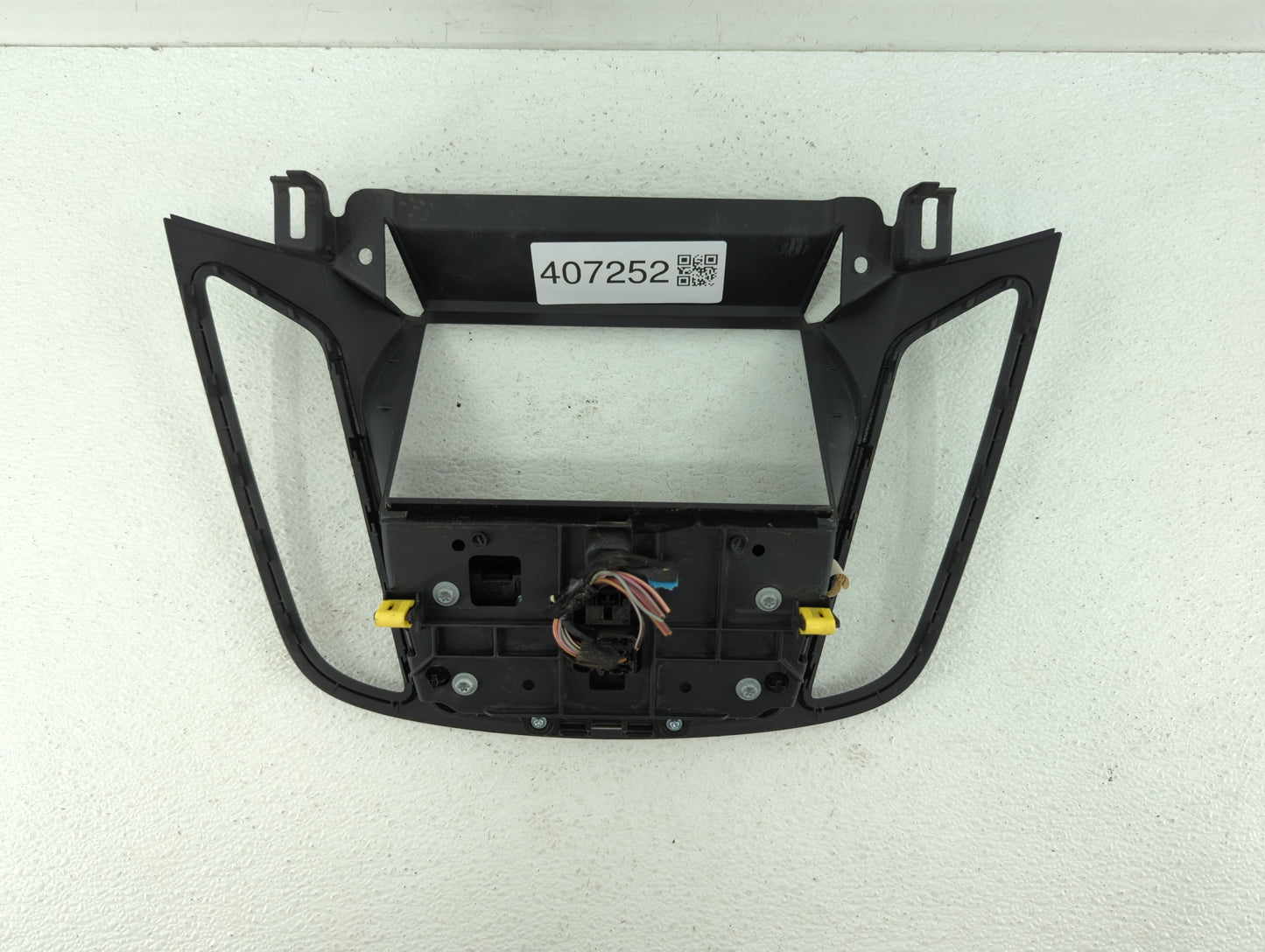 2013-2016 Ford Escape Radio Control Panel - Oemusedautoparts1.com