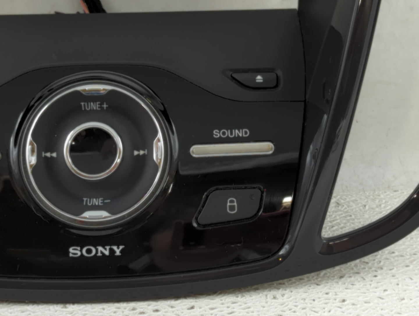 2013-2016 Ford Escape Radio Control Panel - Oemusedautoparts1.com
