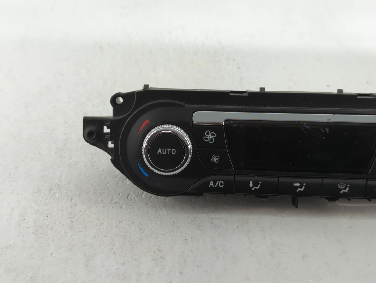 2013-2015 Ford Escape Climate Control Module Temperature AC/Heater Replacement P/N:CJ5T-18C612-AE CJ5T-18C612-BC Fits OEM Us
